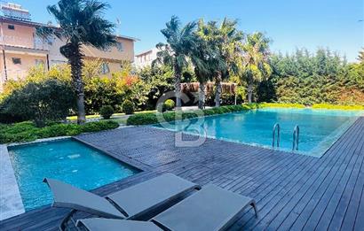 Güzelbahçe Yunusoğlu Sahil Sitesi’nde Modern 1+1