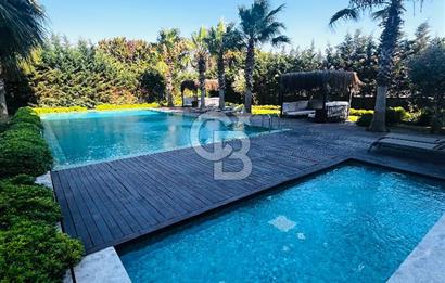 Güzelbahçe Yunusoğlu Sahil Sitesi’nde Modern 1+1