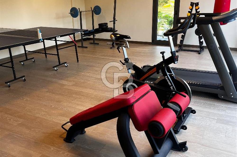 Güzelbahçe Yunusoğlu Sahil Sitesi’nde Modern 1+1