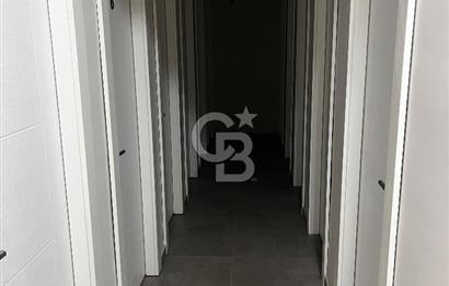 Güzelbahçe Yunusoğlu Sahil Sitesi’nde Modern 1+1