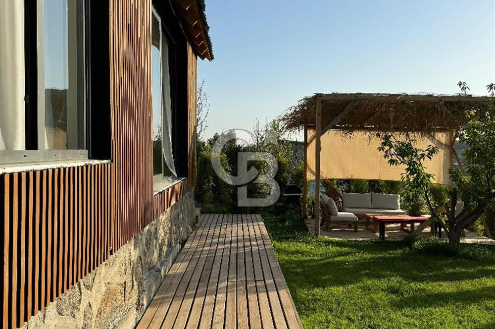 KEMALPAŞA'DA EŞSİZ LOFT VİLLA