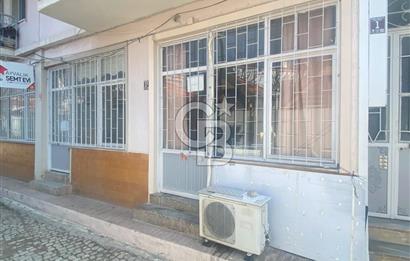 AYVALIK MERKEZDE 18 M² DÜKKAN