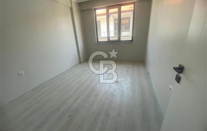 YALOVA ALTINOVA KAYTAZDERE LÜKS HAVUZLU SİTEDE 95 M2 2+1 DAİRE