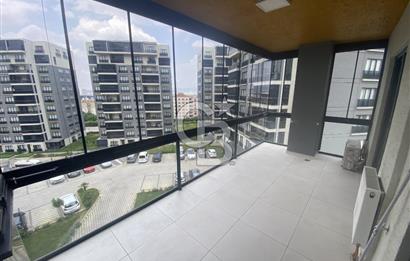 ÖZLEM 1 SİTESİNDE KİRALIK ARAKAT DAİRE