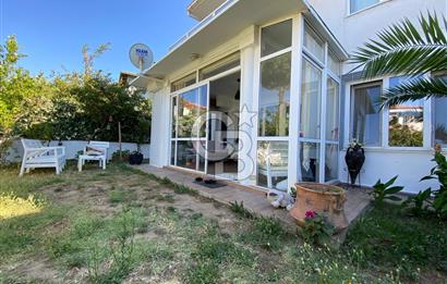 Çamlık'ta Müstakil Konforunda Bahçeli Satılık Daire