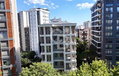 BOSTANCIDA   SATILIK  2+1  7.KAT ALİ NİHAT TARLAN CADDESİNDE