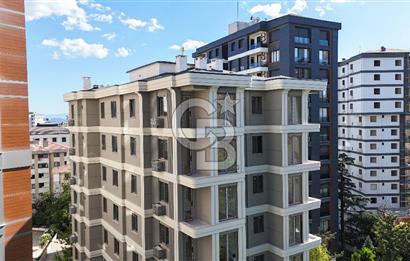 BOSTANCIDA   SATILIK  2+1  7.KAT ALİ NİHAT TARLAN CADDESİNDE