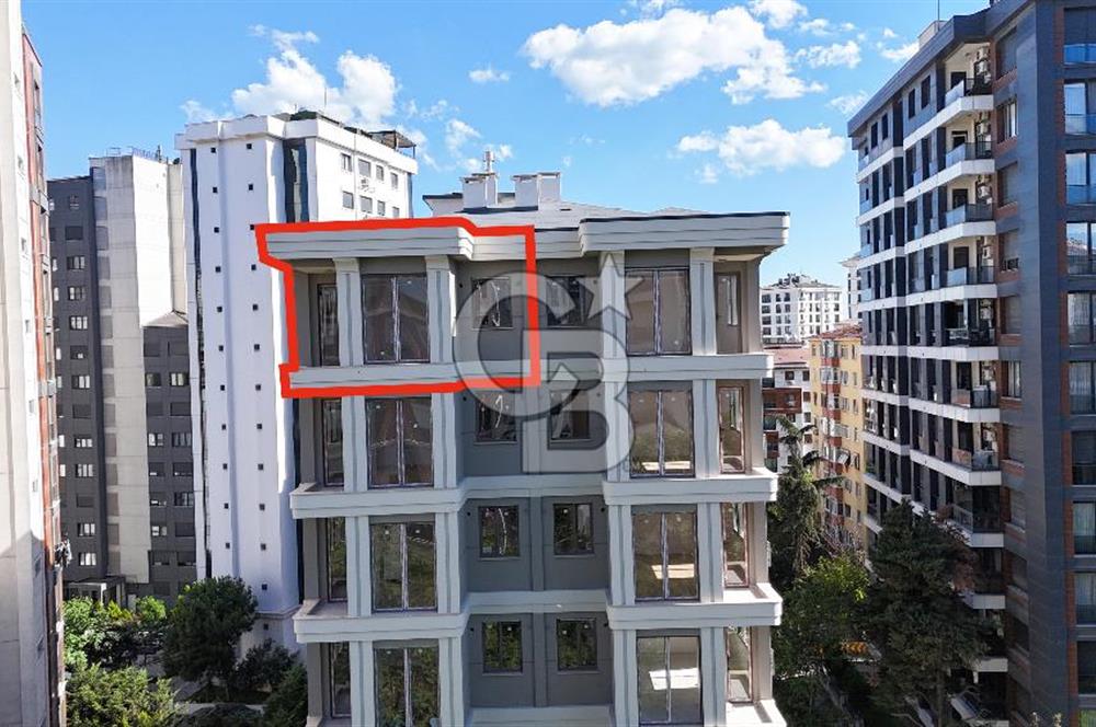 BOSTANCIDA   SATILIK  2+1  7.KAT ALİ NİHAT TARLAN CADDESİNDE