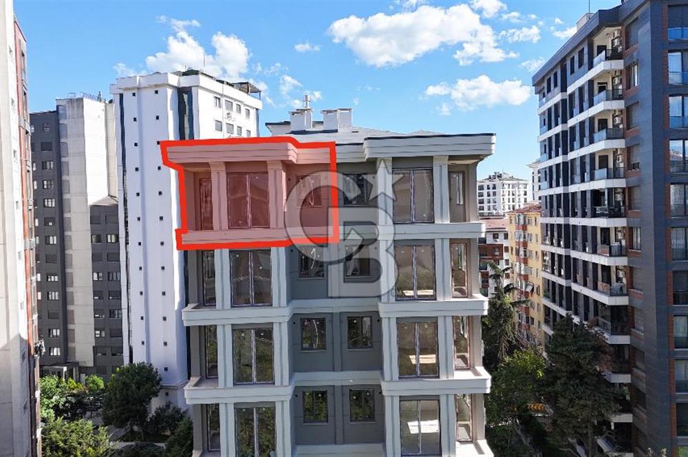 BOSTANCIDA   SATILIK  2+1  7.KAT ALİ NİHAT TARLAN CADDESİNDE