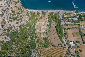 CB Marina'dan Kumlubük'de 14.635 m2 Satılık Ticari İmarlı Arsa 