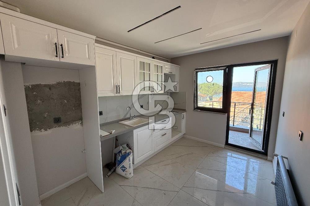 ÇANAKKALE BARBAROSTA DENİZ MANZARALI SIFIR 3+1 SATILIK DAİRE