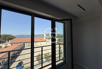 ÇANAKKALE BARBAROSTA DENİZ MANZARALI SIFIR 3+1 SATILIK DAİRE