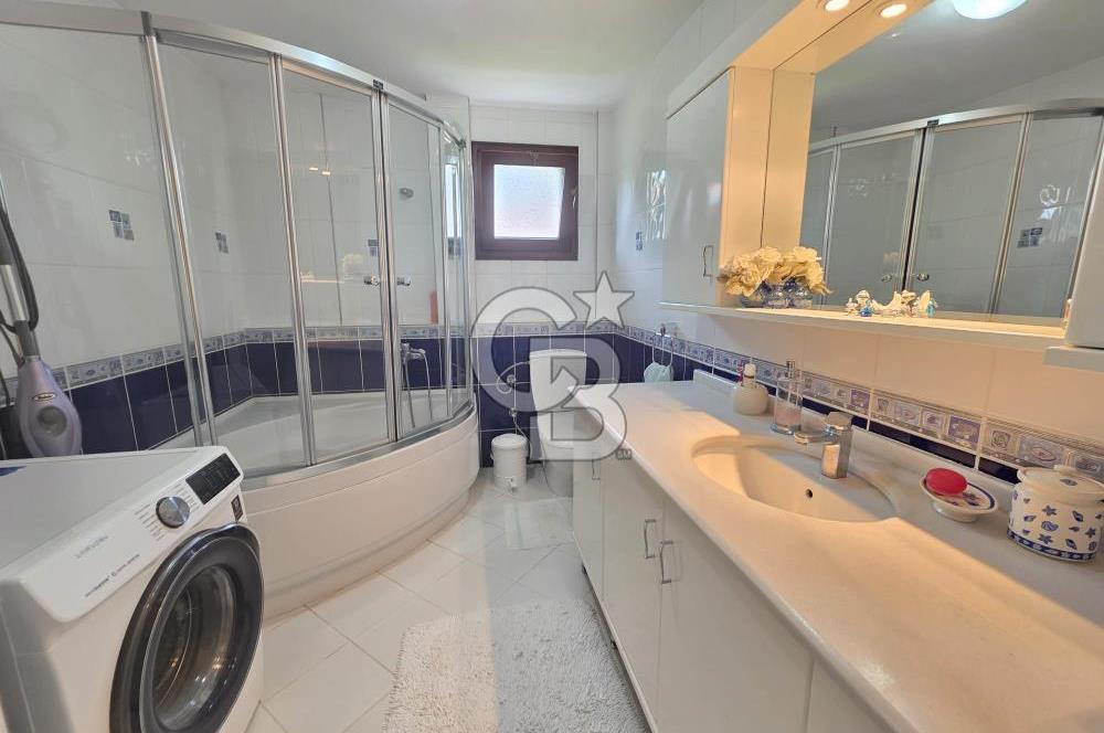 ÇAMLIGÖL SİTESİNDE GENİŞ BAHÇELİ SATILIK TRİPLEX VİLLA 