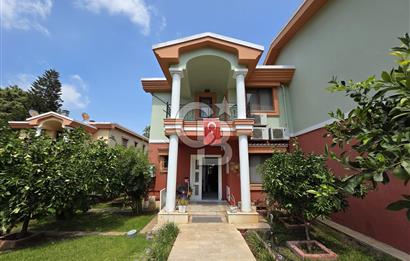 ÇAMLIGÖL SİTESİNDE GENİŞ BAHÇELİ SATILIK TRİPLEX VİLLA 