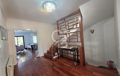 ÇAMLIGÖL SİTESİNDE GENİŞ BAHÇELİ SATILIK TRİPLEX VİLLA 