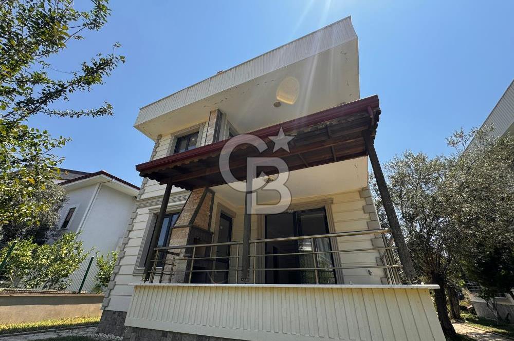EDREMİT GÜREDE SİTE İÇİNDE DENİZE YÜRÜME MESAFESİNDE 3+1 VİLLA