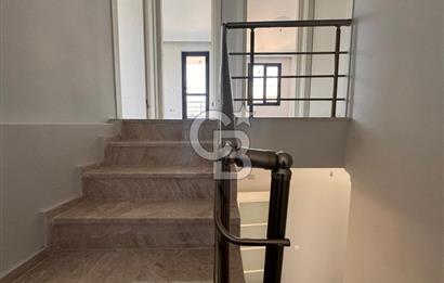 EDREMİT GÜREDE SİTE İÇİNDE DENİZE YÜRÜME MESAFESİNDE 3+1 VİLLA