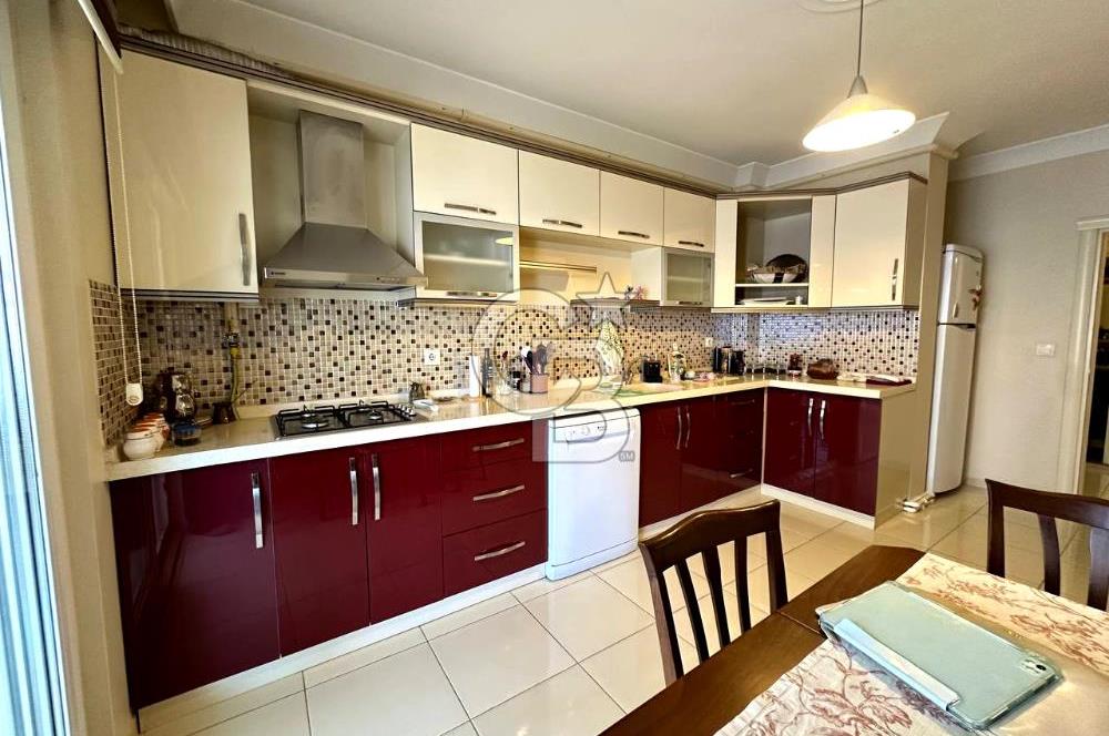 EDREMİT'TE SATILIK 4+1 DAİRE 