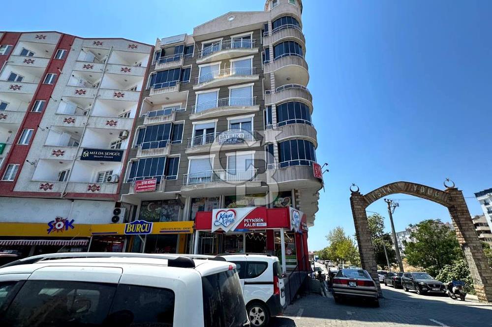 EDREMİT'TE SATILIK 4+1 DAİRE 