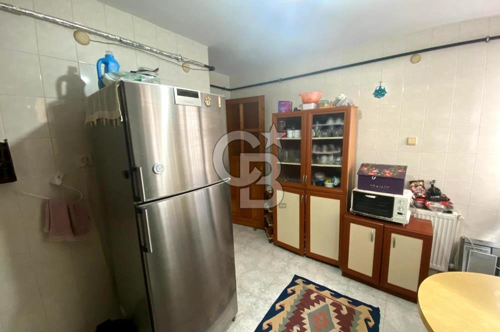 Karşıyaka Örnekköy Mah.'de Satılık 3+1 Daire