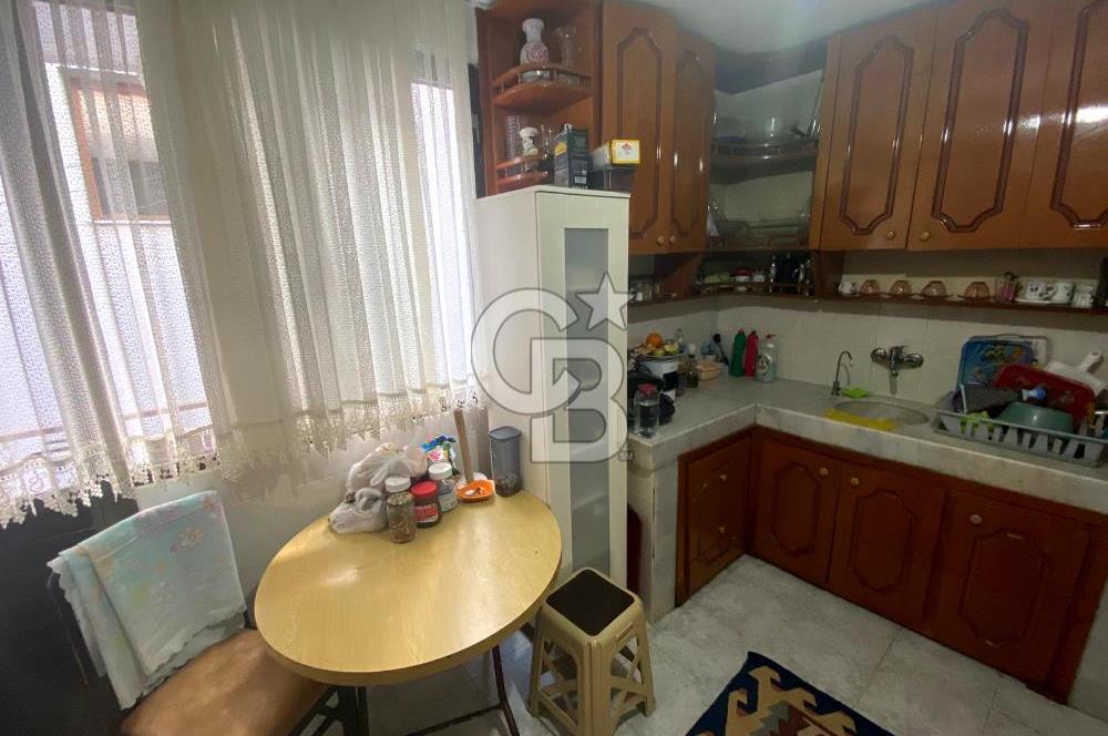 Karşıyaka Örnekköy Mah.'de Satılık 3+1 Daire