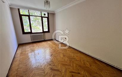 Aksaray Yusufpaşa Tamvay Karşısında Asansörlü Satılık 3+1 Daire