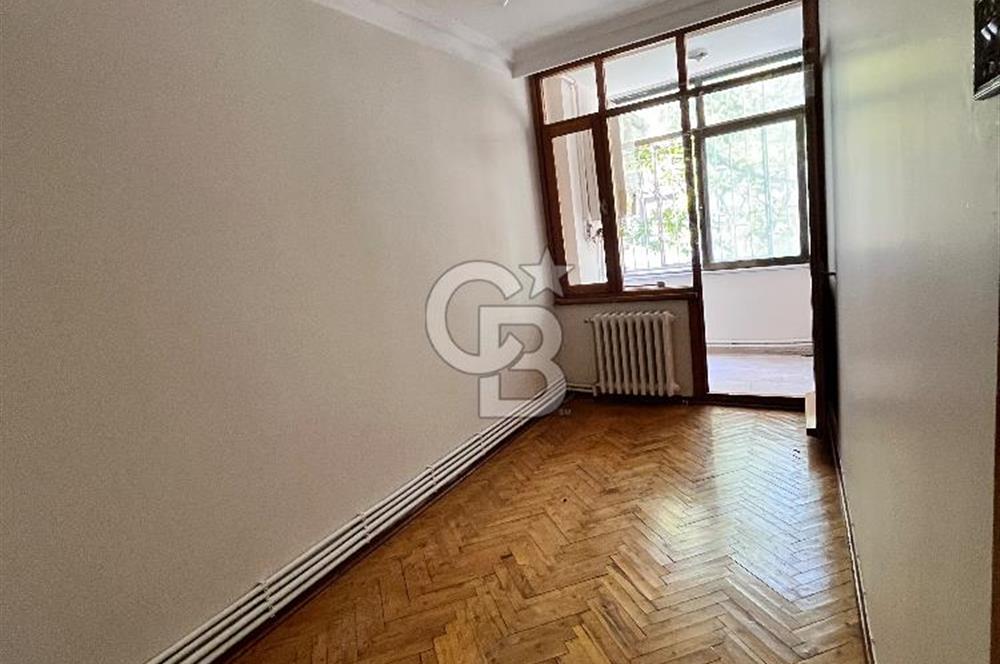 Aksaray Yusufpaşa Tamvay Karşısında Asansörlü Satılık 3+1 Daire