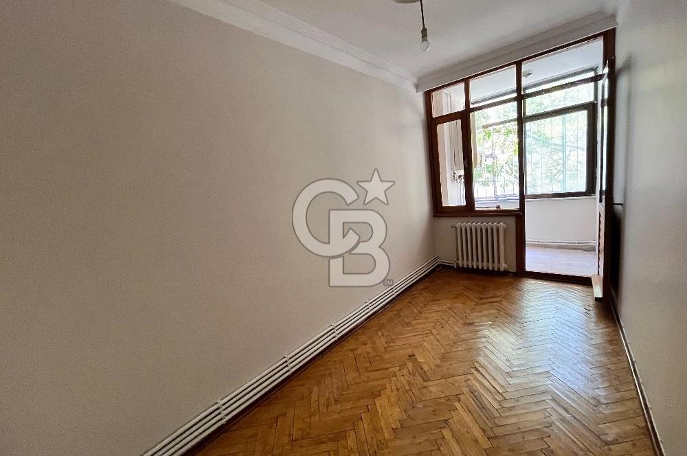 Aksaray Yusufpaşa Tamvay Karşısında Asansörlü Satılık 3+1 Daire