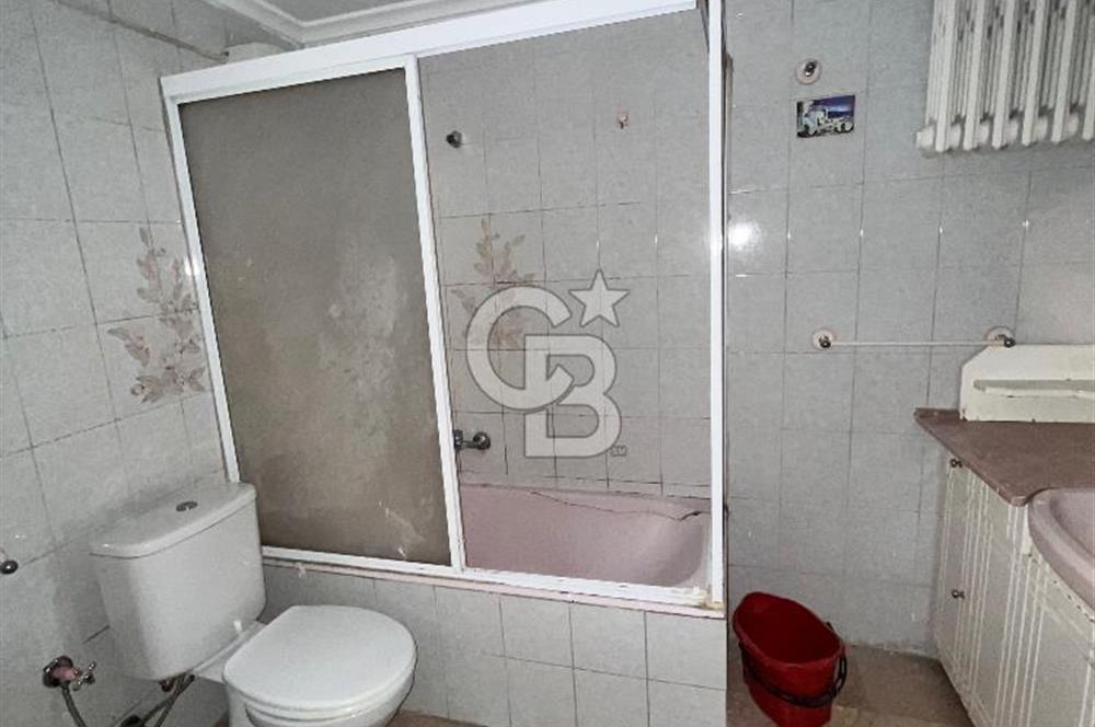 Aksaray Yusufpaşa Tamvay Karşısında Asansörlü Satılık 3+1 Daire