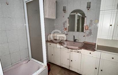 Aksaray Yusufpaşa Tamvay Karşısında Asansörlü Satılık 3+1 Daire