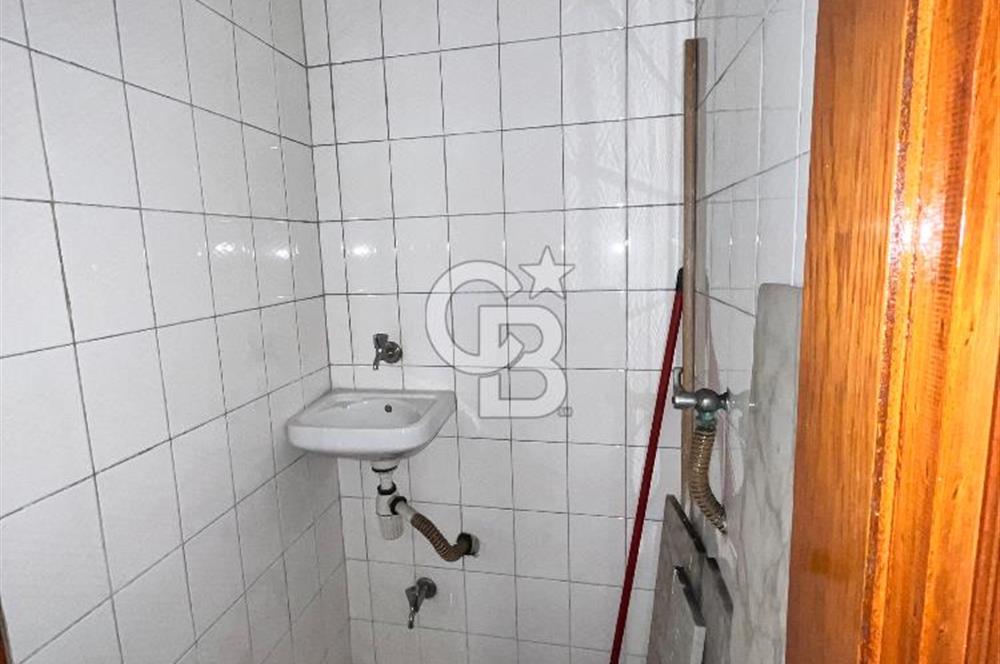 Aksaray Yusufpaşa Tamvay Karşısında Asansörlü Satılık 3+1 Daire