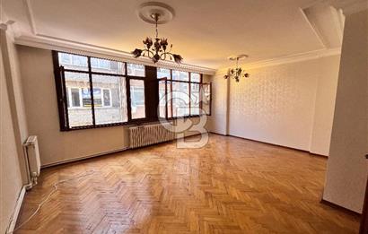 Aksaray Yusufpaşa Tamvay Karşısında Asansörlü Satılık 3+1 Daire