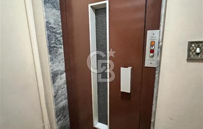 Aksaray Yusufpaşa Tamvay Karşısında Asansörlü Satılık 3+1 Daire