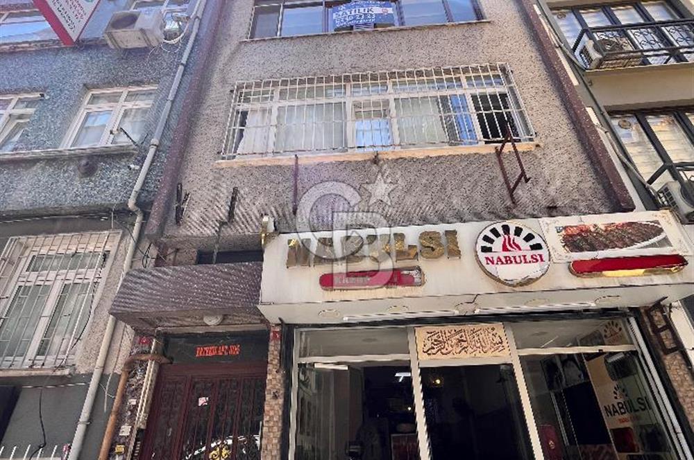 Aksaray Yusufpaşa Tamvay Karşısında Asansörlü Satılık 3+1 Daire