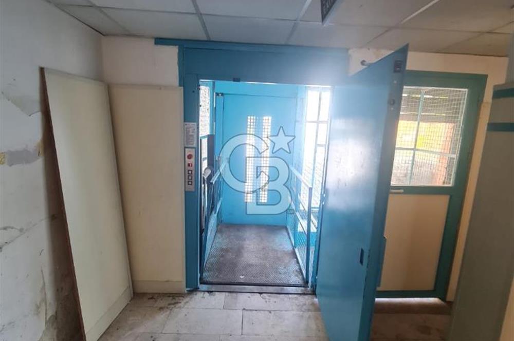 Çekmeköy Soğukpınar da K D V avantajlı kiralık dükkan
