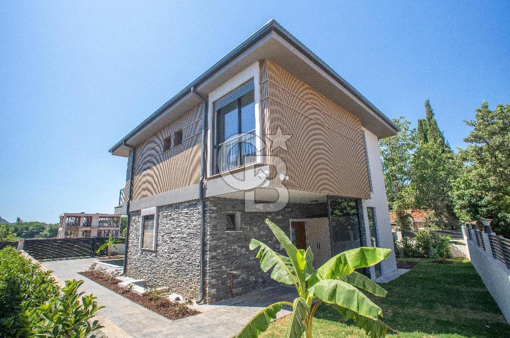 GÜZELBAHÇE KOLEJLER BÖLGESİNDE KİRALIK 4+1 HAVUZLU LÜKS VİLLA