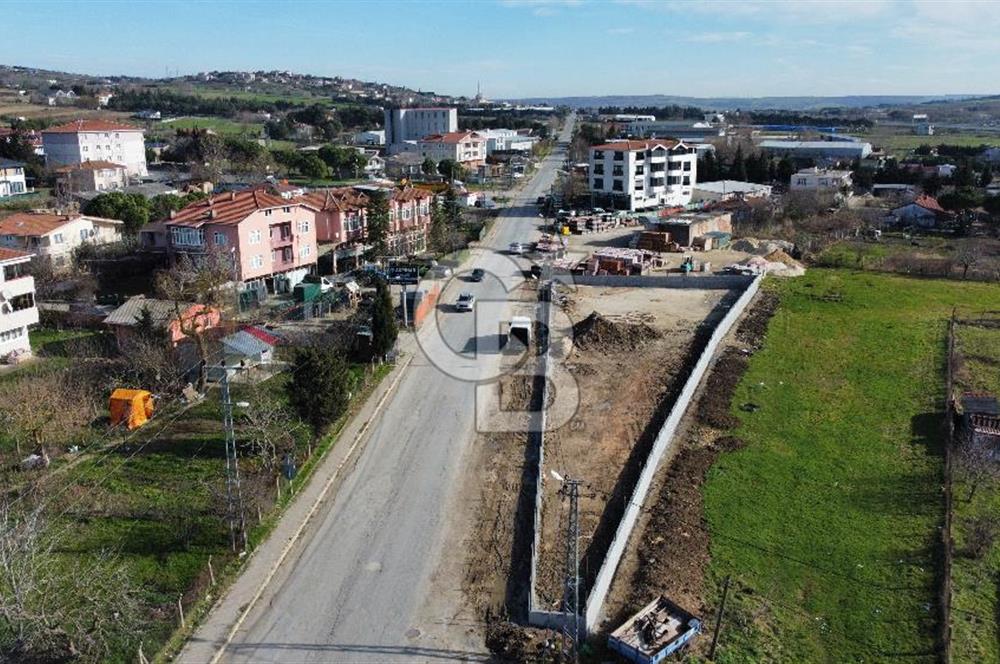 ÇATALCA / SUBAŞI MAHALLESİ CADDE CEPHELİ KİRALIK ARSA