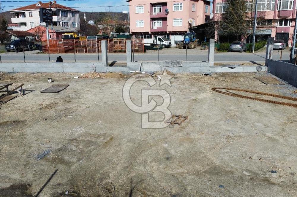 ÇATALCA / SUBAŞI MAHALLESİ CADDE CEPHELİ KİRALIK ARSA