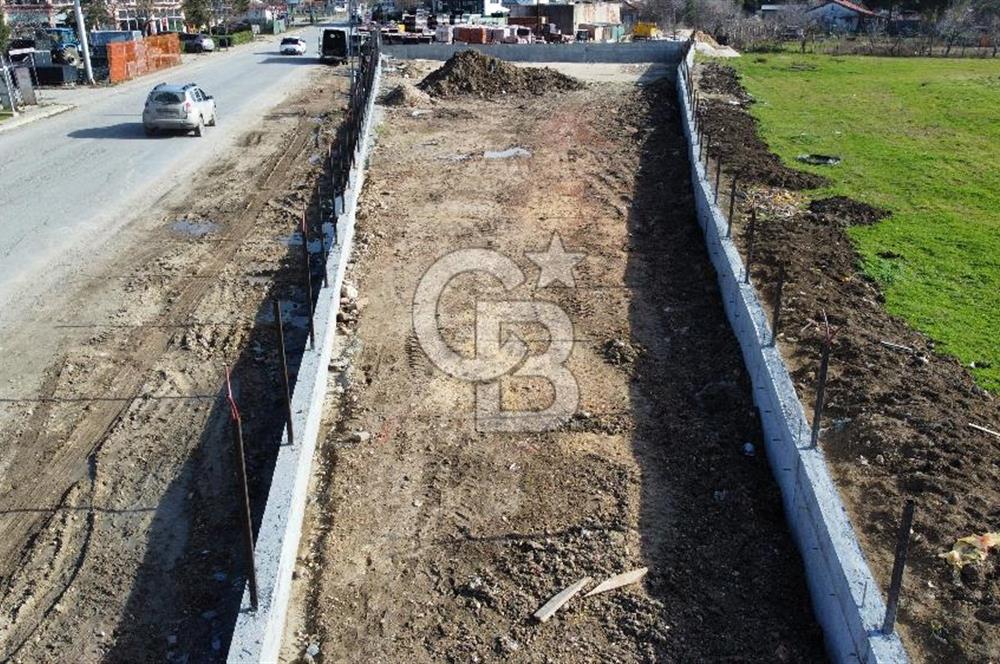 ÇATALCA / SUBAŞI MAHALLESİ CADDE CEPHELİ KİRALIK ARSA