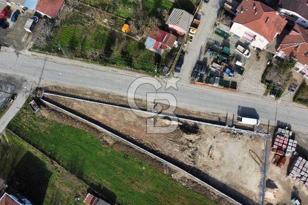 ÇATALCA / SUBAŞI MAHALLESİ CADDE CEPHELİ KİRALIK ARSA