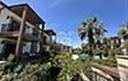 Cunda'da 3+2 Saunalı Triplex Lüks Villa