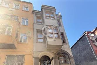 Beyoğlu’nda Satılık 2.derece Satılık Bina
