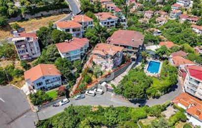 Sarıyer Büyükdere’de Boğaz manzaralı Satılık bina