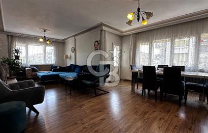 Karşıyaka Bahçelievler Ferah Önü Açık 2 WC ve Banyo 140 m2 Daire