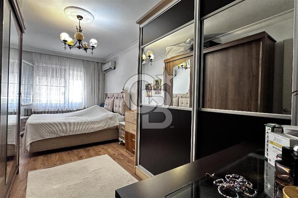 Karşıyaka Bahçelievler Ferah Önü Açık 2 WC ve Banyo 140 m2 Daire