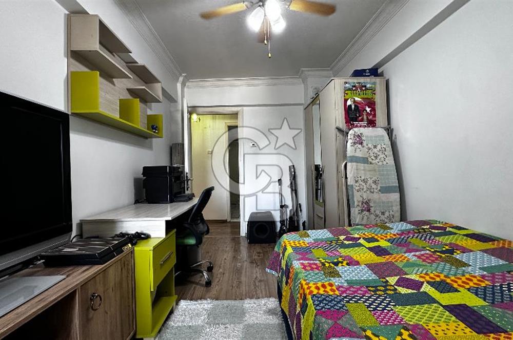 Karşıyaka Bahçelievler Ferah Önü Açık 2 WC ve Banyo 140 m2 Daire