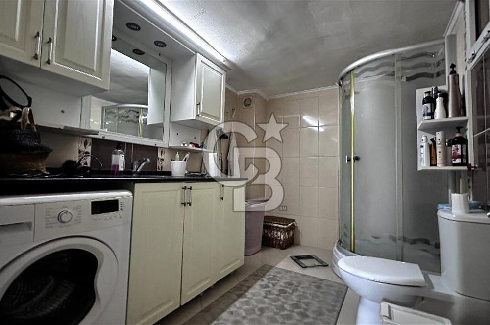 Karşıyaka Bahçelievler Ferah Önü Açık 2 WC ve Banyo 140 m2 Daire