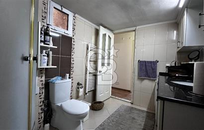 Karşıyaka Bahçelievler Ferah Önü Açık 2 WC ve Banyo 140 m2 Daire