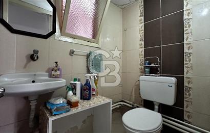Karşıyaka Bahçelievler Ferah Önü Açık 2 WC ve Banyo 140 m2 Daire