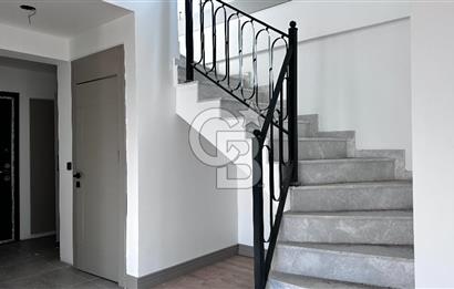 Foça Gerenköy Tam Müstakil 3+1 2 Banyo&WC  Site İçi Ortak Havuzlu
